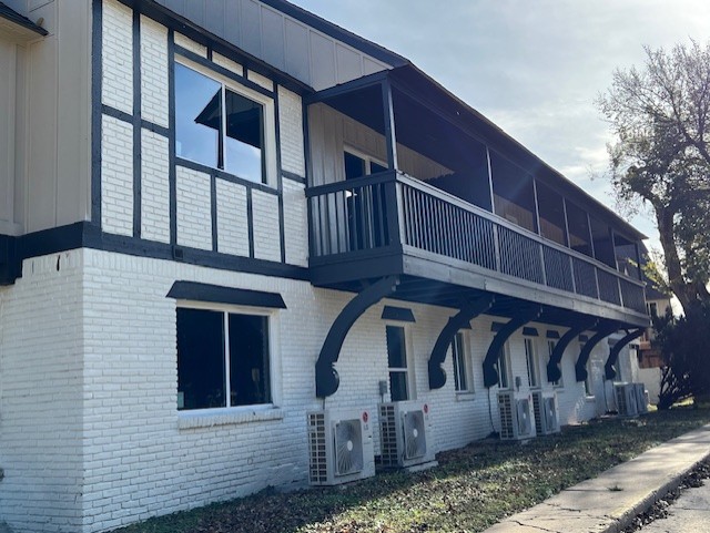 Mansions, Museums and Parks Oh My! 62 Unit Value Add MF